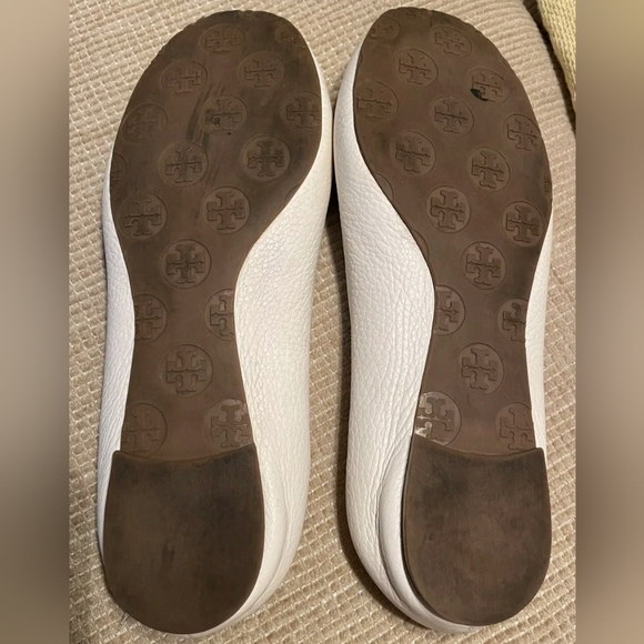 Tory Burch Pebbled "Reva" flats - Picture 5 of 5